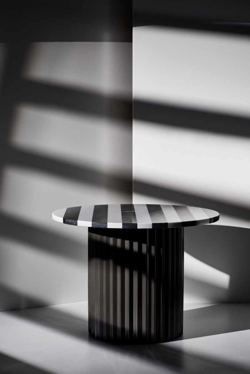 Column Table 60 cm. / Black & White
